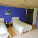 La chambre d'hôtes On dirait le sud, au Domaine du Centaure, en Normandie, dans sa version lits jumeaux de 90x200