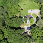 Le Domaine du Centaure dans son écrin de verdure normand - crédit photo: Christine Guillon